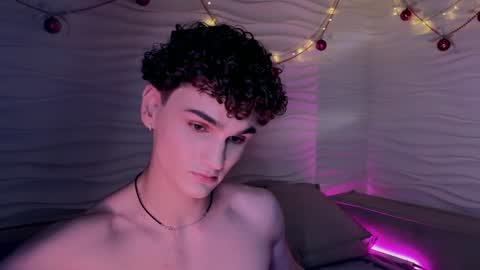 Snapshot of adam_21cm chatting on 10, 1, 2025 Adam online show from 10, 1, 2025