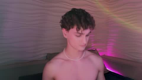 Snapshot of adam_21cm chatting on 19, 1, 2025 Adam online show from 19, 1, 2025
