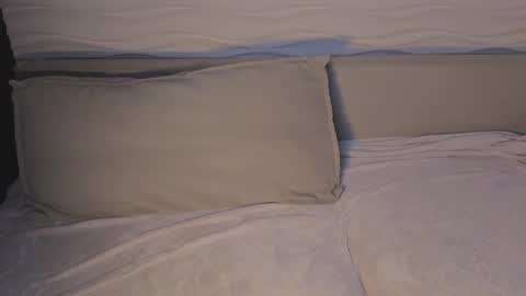 Snapshot of adam_21cm chatting on 23, 10, 2025 Adam online show from 23, 10, 2025