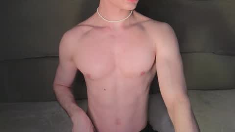 Snapshot of adam_21cm chatting on 28, 11, 2025 Adam online show from 28, 11, 2025