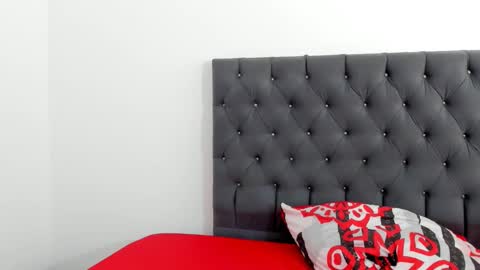 adam boss online show from 25, 2, 2025