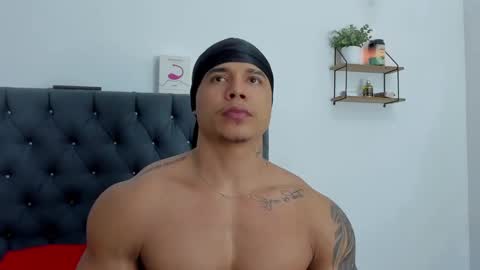 adam boss online show from 16, 9, 2025