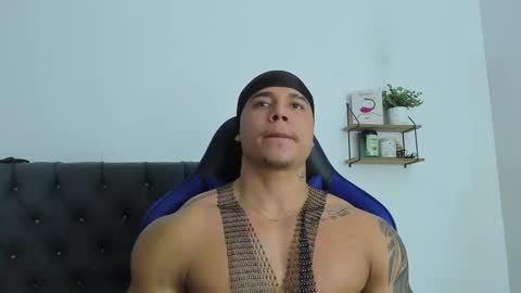 adam boss online show from 19, 2, 2026