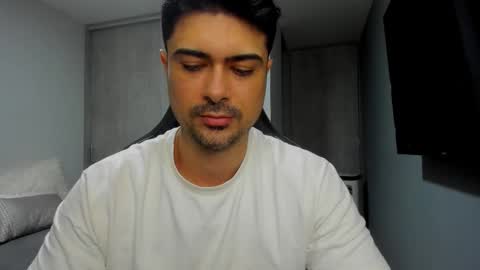 adam clarke online show from 26, 2, 2026