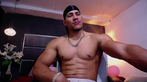 adam_fit19cm online show from 24, 9, 2025