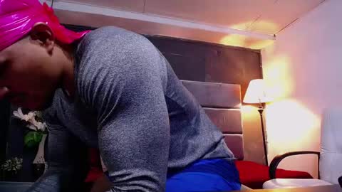 adam_fit19cm online show from 9, 10, 2025