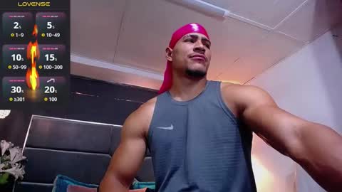 adam_fit19cm online show from 8, 11, 2025