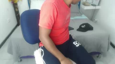 adam_morgan2 online show from 10, 11, 2025