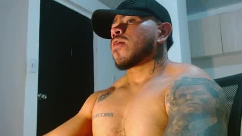 Snapshot of adam_shilder7 chatting on 2, 5, 2026 adam shilder7 online show from 2, 5, 2026