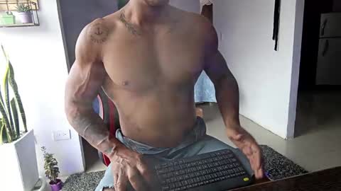 Adam Valencia online show from 1, 12, 2025