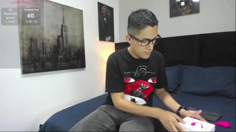 adam_walker_1 online show from 2, 4, 2026