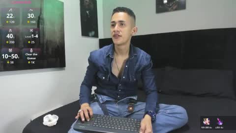 adam_walker_1 online show from 19, 4, 2026