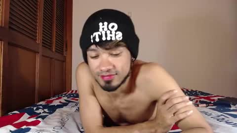 Snapshot of adam_x256 chatting on 24, 1, 2025 instagram  adam x256 online show from 24, 1, 2025