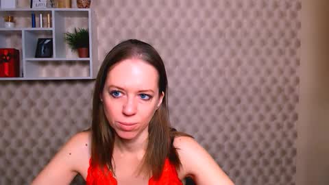 Snapshot of adamais_ chatting on 8, 11, 2025 adamais_ online show from 8, 11, 2025