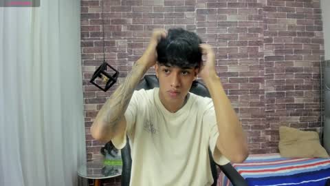 Snapshot of adamcoox chatting on 30, 12, 2024 Adam online show from 30, 12, 2024