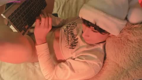 Snapshot of adamdayt chatting on 24, 12, 2024 Adam Dayt online show from 24, 12, 2024