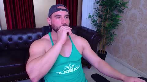 Snapshot of adamjameson chatting on 28, 9, 2025 AdamJameson online show from 28, 9, 2025