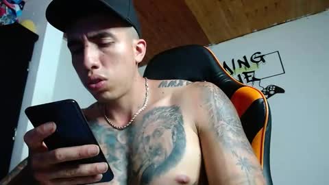 Snapshot of adan_hudson chatting on 31, 1, 2025 Anderson online show from 31, 1, 2025