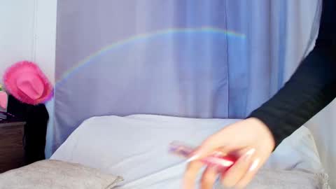  Adara Johnson  online show from 27, 10, 2025