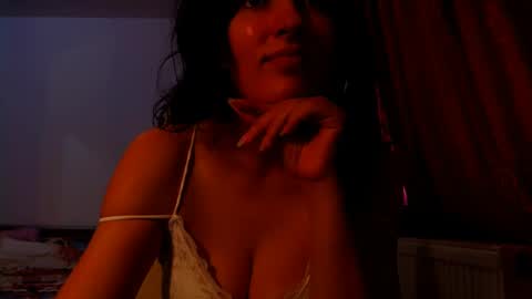 amy        online show from 22, 1, 2025