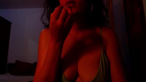 amy        online show from 16, 10, 2025