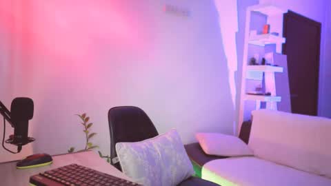 ADDICTION online show from 10, 2, 2025