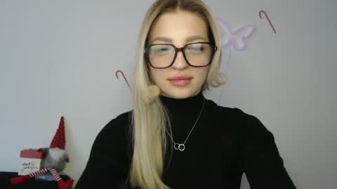 Snapshot of addie_collins chatting on 9, 1, 2025 Kristina online show from 9, 1, 2025