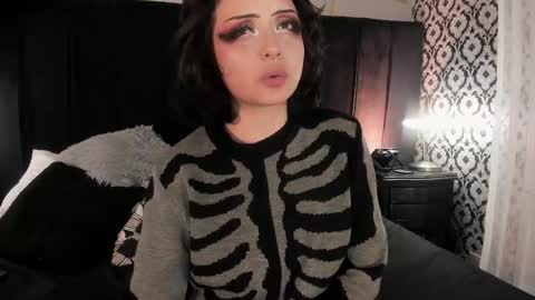 Ade  online show from 21, 12, 2025