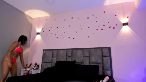 adela online show from 6, 4, 2026