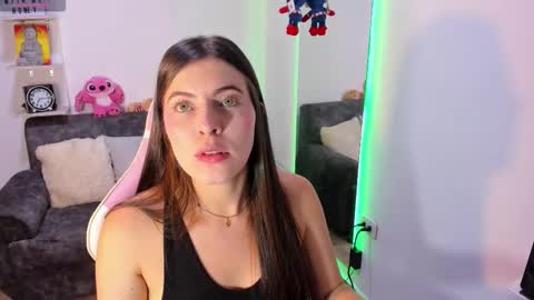 Snapshot of adela_parker chatting on 3, 10, 2025 Adela Parker  online show from 3, 10, 2025