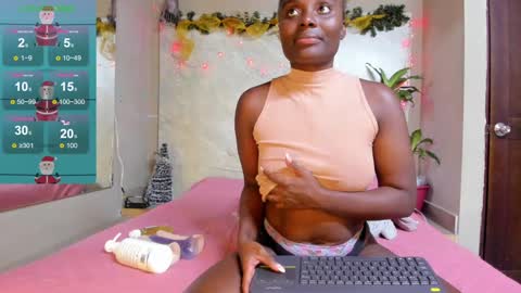Snapshot of adele_89 chatting on 17, 12, 2024 Adele online show from 17, 12, 2024