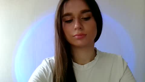 Snapshot of adele_amore chatting on 6, 2, 2025 Adele Amore online show from 6, 2, 2025