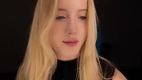 Snapshot of adele_armas chatting on 2, 7, 2026 Adele online show from 2, 7, 2026