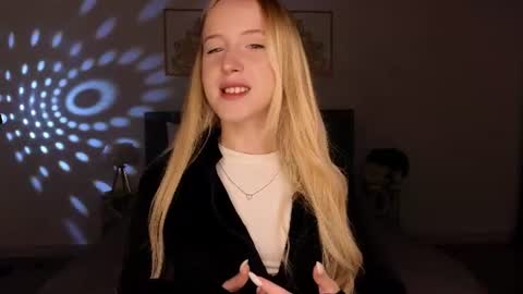 Snapshot of adele_armas chatting on 3, 7, 2026 Adele online show from 3, 7, 2026