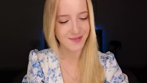 Snapshot of adele_armas chatting on 15, 7, 2026 Adele online show from 15, 7, 2026