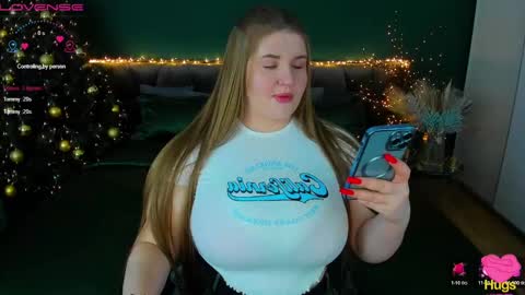 Snapshot of adele_sugar chatting on 30, 12, 2024 Your Adele online show from 30, 12, 2024