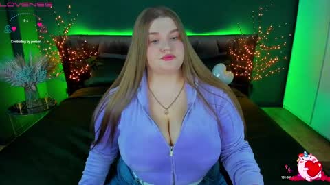 Snapshot of adele_sugar chatting on 28, 1, 2025 Your Adele online show from 28, 1, 2025