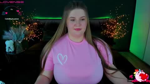 Snapshot of adele_sugar chatting on 7, 2, 2025 Your Adele online show from 7, 2, 2025