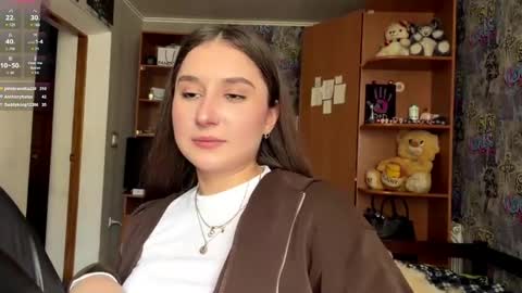 Poly online show from 10, 4, 2026