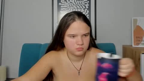 adelecruzz online show from 5, 12, 2025