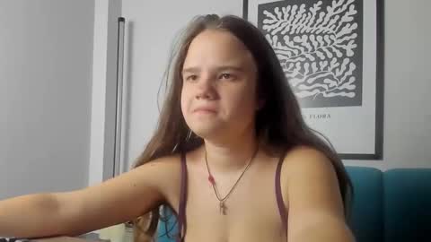 adelecruzz online show from 10, 4, 2026