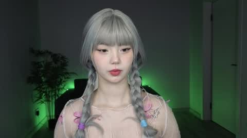 adelina__flower online show from 3, 4, 2026