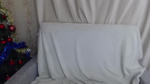 Snapshot of adelinalawson chatting on 17, 1, 2025 adelinalawson online show from 17, 1, 2025