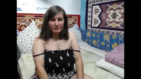 Larisa online show from 18, 9, 2025