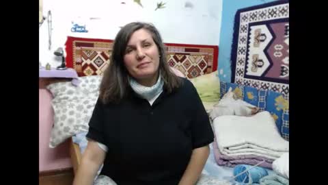 Larisa online show from 6, 10, 2025
