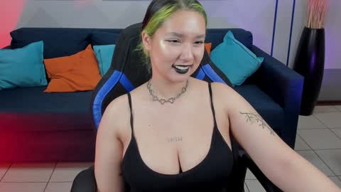 Adelina online show from 4, 12, 2024