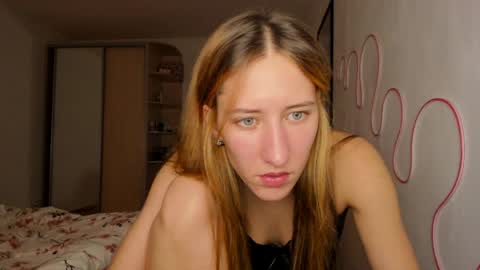 Adell online show from 20, 5, 2026