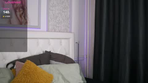 Adelyn online show from 4, 2, 2025