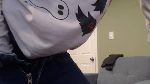 Snapshot of adequate_cock chatting on 31, 10, 2025 adequate_cock online show from 31, 10, 2025