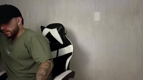 Ades online show from 24, 10, 2025